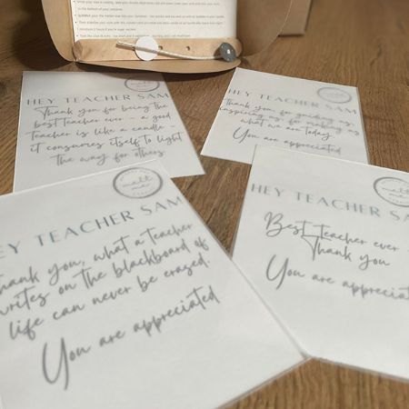 Gift Wrapping - Personalized Card + Wrapping