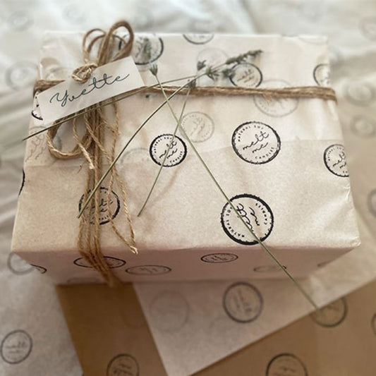 Gift Wrapping - Personalized Card + Wrapping